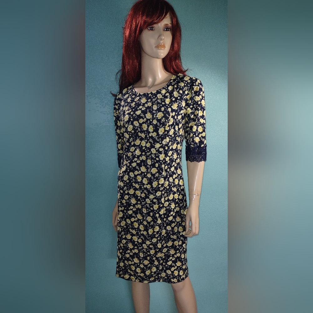 Lauren Ralph Lauren Sheath Stretch Floral Dress Sz 6 Lightweight 1/2 Sleeves